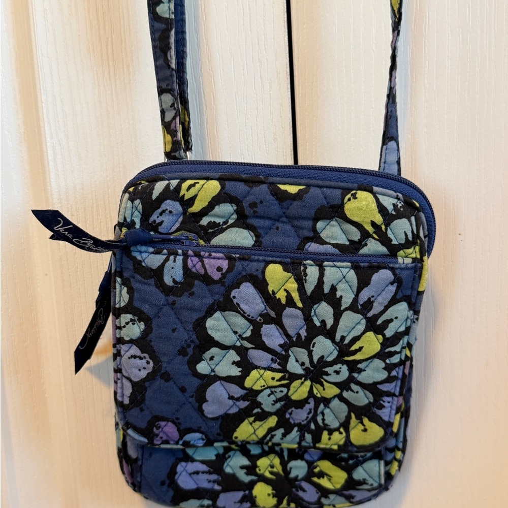 Vera Bradley crossbody bag